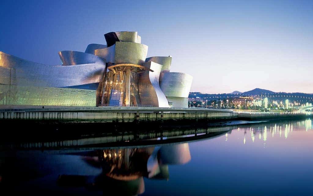 Guggenheim Museum Bilbao \ © Pixabay