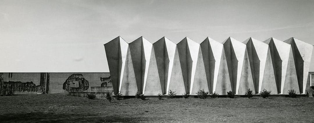 Architekturführung Trauerhalle Westhausen