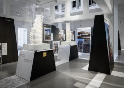 Ausstellung International Highrise Award 2020 I © Moritz Bernoully